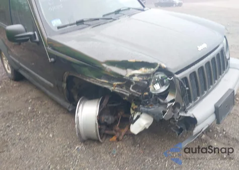 2006 Jeep Liberty Sport из США, поврежденный, VIN 1J4GL48K76W116038